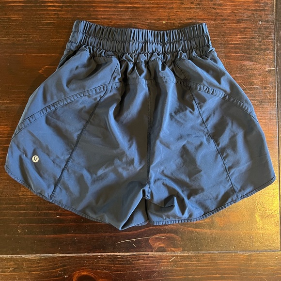 Lululemon Track that high rise shorts size 4 
5” length - Picture 4 of 5
